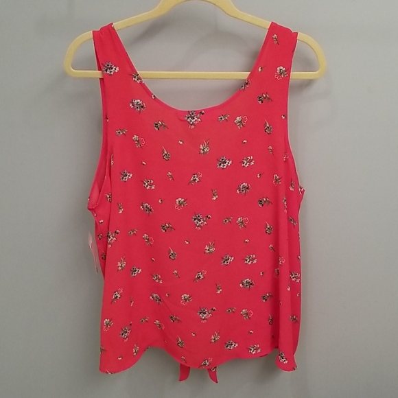 Gypsy & Jade Sleeveless Coral Red Print Top in 1X - Picture 10 of 10